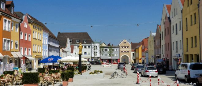 dingolfing-freizeitangebote-niederbayern-ausflugsziele-stadtplatz