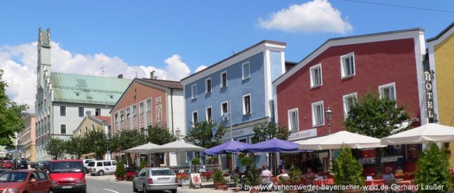 grafenau-ausflugsziele-bayerischer-wald-freizeitaktivitaeten-stadtplatz