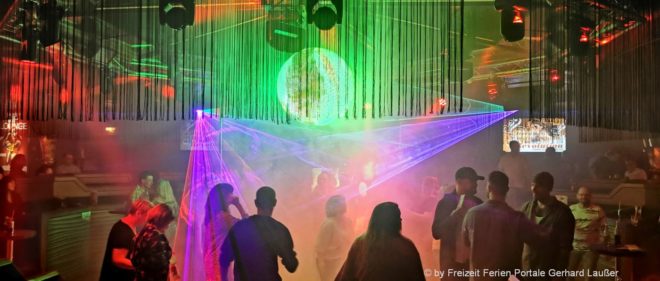 tanzparty-disco-dancing-teisnach-revolution